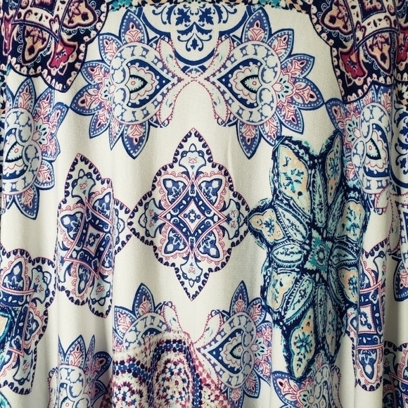 Chico's Asymetrical Multicolored Artsey Bohemian Skirt Sz Chicos 1P/SP - Picture 5 of 8